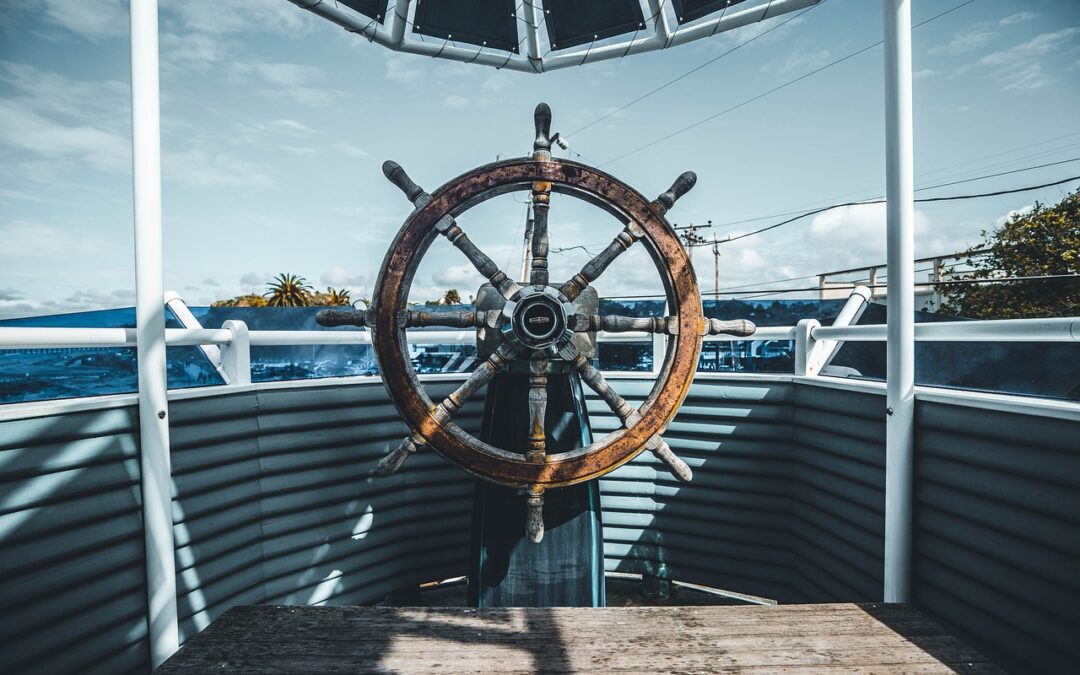 Yacht Surveys by Rea Associates - wooden helm